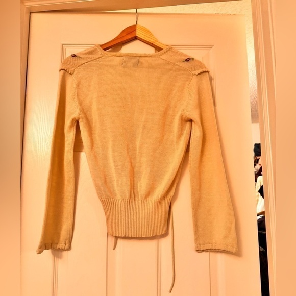 Cottage core bell sleeve sweater - Picture 7 of 7